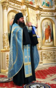 Всенощное бдение в Покровском храме Саратова