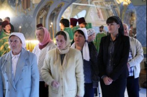Божественная литургия в Свято-Троицком соборе Саратова и панихида об упокоении Архиепископа Пимена (Хмелевского)