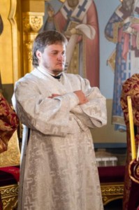 Божественная литургия в Свято-Троицком соборе Саратова