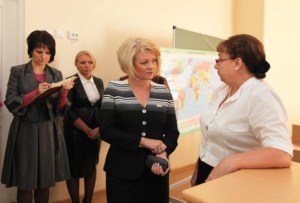 Министр образования Саратовской области посетила Свято-Покровскую православную гимназию