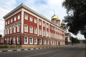 Министр образования Саратовской области посетила Свято-Покровскую православную гимназию