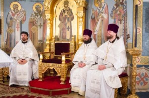 Крещальная Литургия в Свято-Троицком соборе Саратова
