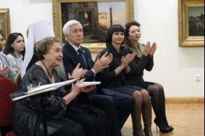 Владыка Лонгин принял участие в презентации выставки «Династия Романовых в портретах и реликвиях»