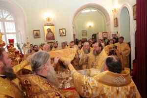 Митрополит Лонгин принял участие в торжествах по случаю 70-летия Митрополита Симбирского и Новоспасского Прокла