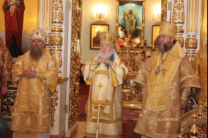 Митрополит Лонгин принял участие в торжествах по случаю 70-летия Митрополита Симбирского и Новоспасского Прокла