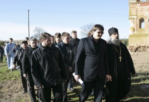 Божественная литургия в Покровском храме с.Сокур Татищевского района