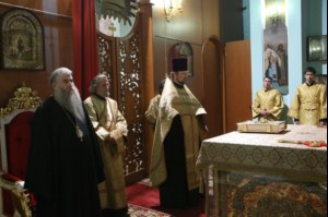 Всенощное бдение в Духосошественском кафедральном соборе Саратова