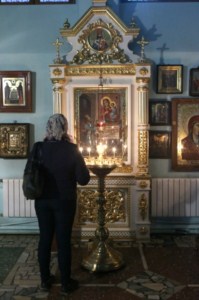 Всенощное бдение в Духосошественском кафедральном соборе Саратова