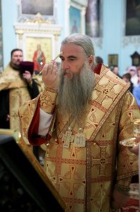 Всенощное бдение в Духосошественском кафедральном соборе Саратова