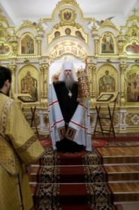 Божественная литургия в храме в честь Покрова Божией Матери г.Покровска (Энгельса)