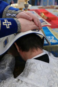 Божественная литургия в Свято-Алексиевском женском монастыре Саратова