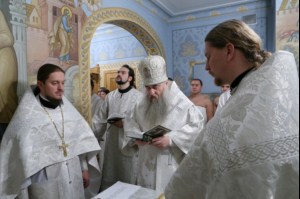 Крещальная Литургия в Свято-Троицком соборе г.Саратова