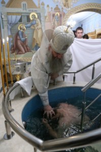 Крещальная Литургия в Свято-Троицком соборе г.Саратова