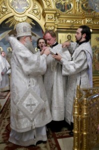 Крещальная литургия в Свято-Троицком соборе Саратова