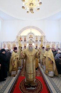 Первая Божественная литургия в Петропавловском храме Аткарска