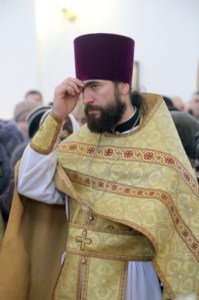 Первая Божественная литургия в Петропавловском храме Аткарска
