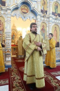 Первая Божественная литургия в Петропавловском храме Аткарска