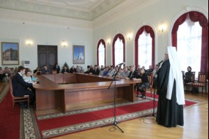 Первая Божественная литургия в Петропавловском храме Аткарска