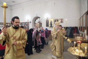 Всенощное бдение в храме в честь Благовещения Пресвятой Богородицы Вольска