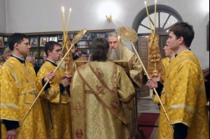 Всенощное бдение в храме в честь Благовещения Пресвятой Богородицы Вольска