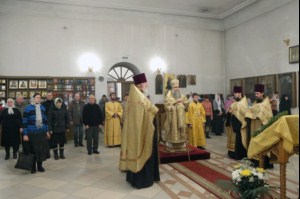 Всенощное бдение в храме в честь Благовещения Пресвятой Богородицы Вольска