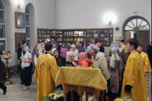 Всенощное бдение в храме в честь Благовещения Пресвятой Богородицы Вольска