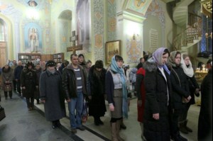 Всенощное бдение в Покровском храме города Саратова