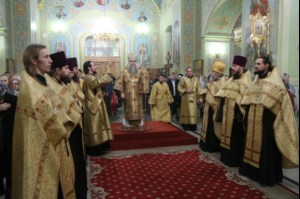 Всенощное бдение в Покровском храме города Саратова