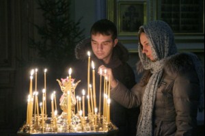 Великая Рождественская вечерня в храме в честь Покрова Божией Матери Саратова