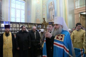 Великая Рождественская вечерня в храме в честь Покрова Божией Матери Саратова
