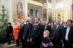 Великая Рождественская вечерня в храме в честь Покрова Божией Матери Саратова