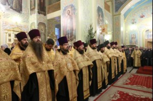 Великая Рождественская вечерня в храме в честь Покрова Божией Матери Саратова