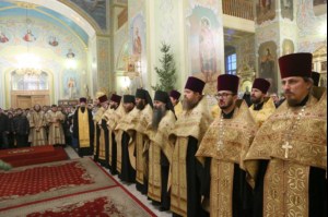 Великая Рождественская вечерня в храме в честь Покрова Божией Матери Саратова