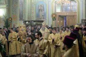 Великая Рождественская вечерня в храме в честь Покрова Божией Матери Саратова