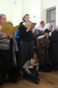Всенощное бдение на Архиерейском подворье - храме во имя преподобного Серафима Саровского г. Саратова