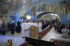 В день Навечерия Богоявления в Свято-Троицком соборе совершена Крещальная литургия