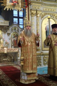Всенощное бдение в Духосошественском кафедральном соборе Саратова