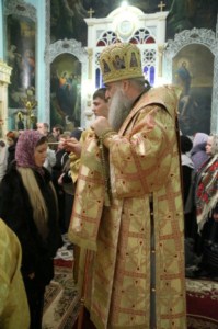 Всенощное бдение в Духосошественском кафедральном соборе Саратова