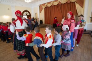 В воскресной школе Свято-Троицкого собора прошли «Русские народные посиделки»
