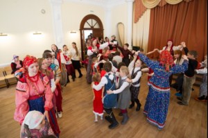 В воскресной школе Свято-Троицкого собора прошли «Русские народные посиделки»
