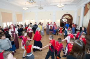 В воскресной школе Свято-Троицкого собора прошли «Русские народные посиделки»