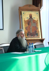 Митрополит Лонгин встретился с воспитанниками семинарии