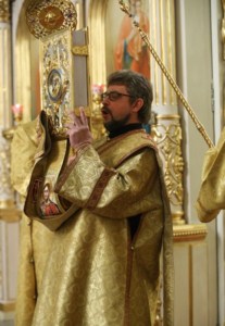 Всенощное бдение в Покровском храме Саратова