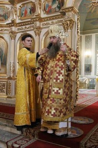 Прибытие десницы святого Пророка, Предтечи и Крестителя Господня Иоанна. Крестный ход. Саратов.