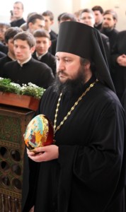 Митрополит Лонгин поздравил воспитанников духовной школы