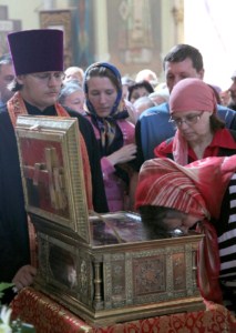 В Саратов доставлена частица Пояса Пресвятой Богородицы