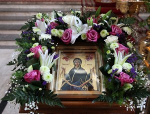 В Саратов доставлена частица Пояса Пресвятой Богородицы