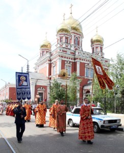 В день памяти Георгия Победоносца прошел крестный ход