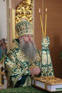 Божественная литургия и Великая вечерня в Свято-Троицком кафедральном соборе г. Вольска