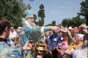 Встреча крестного хода в Вавилов Дол в г. Балаково